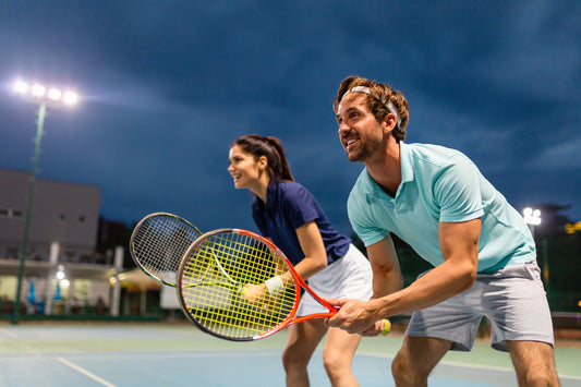 Comment jouer au tennis (nos 10 conseils)